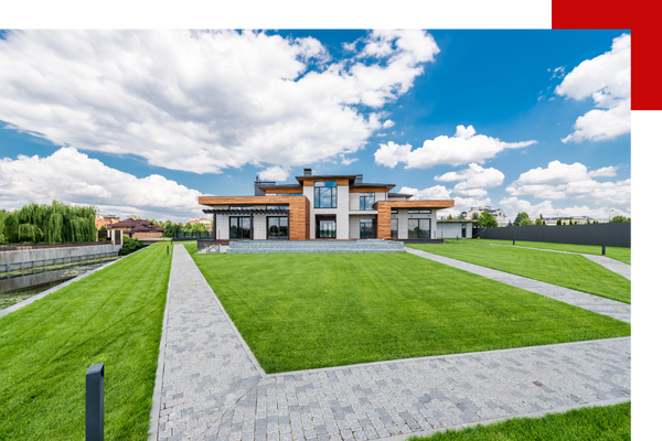 house with nicely kept yard
